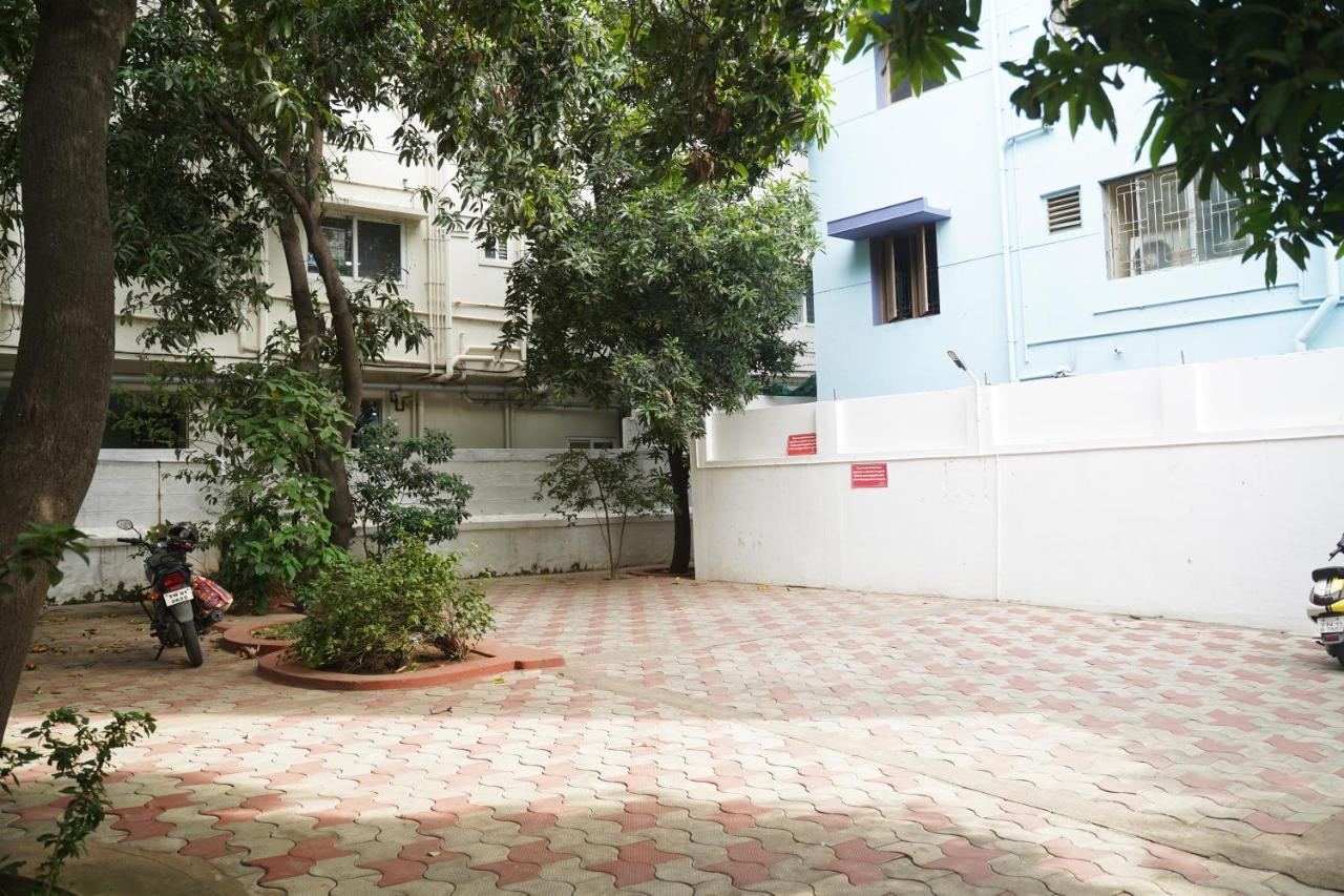 Sowmya Lodge Tiruchirappalli Exterior photo