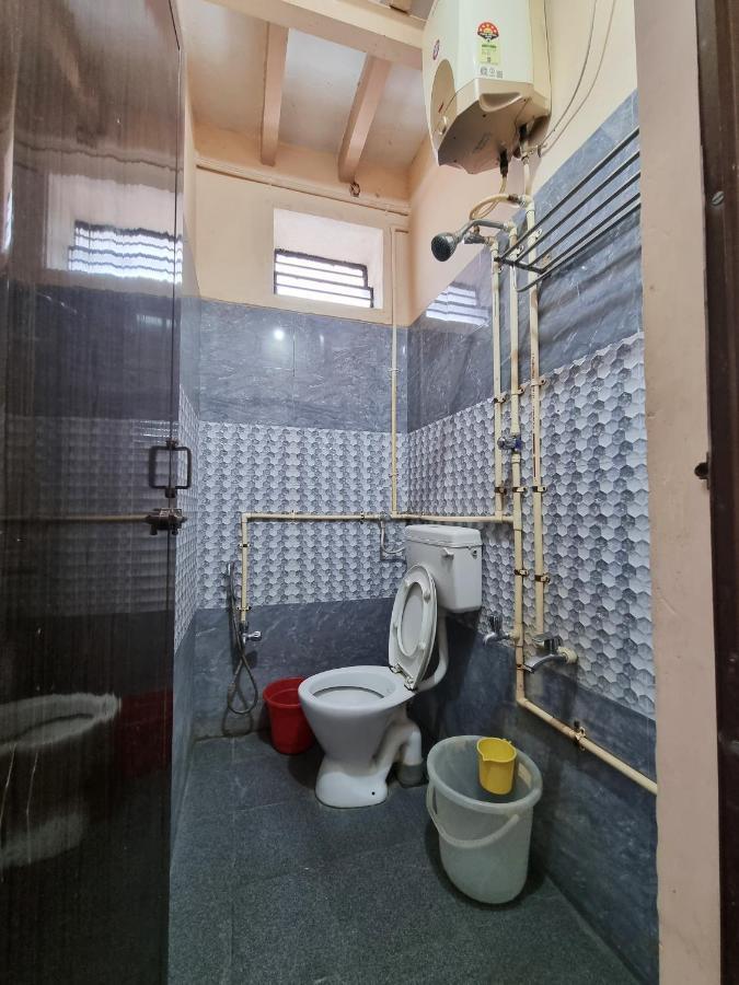 Sowmya Lodge Tiruchirappalli Exterior photo